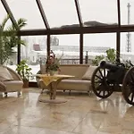 فندق Skalny Dworek