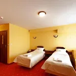 Skalny Dworek 3*