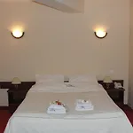 Skalny Dworek Hotel 3*