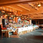 Skalny Dworek 3* نوفه تارخ
