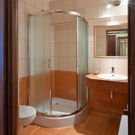 Skalny Dworek Hotel 3*