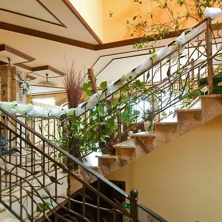 Skalny Dworek Nowy Targ