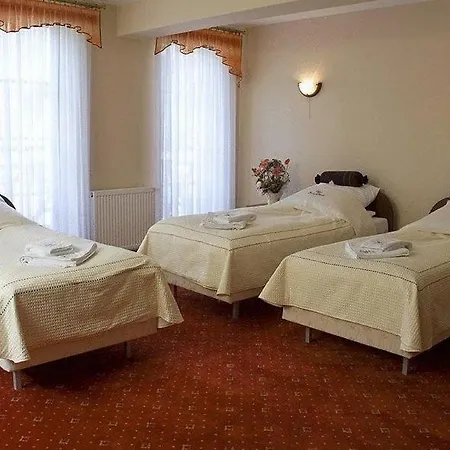 Skalny Dworek Hotel