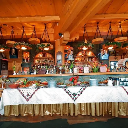 Skalny Dworek Hotel 3*