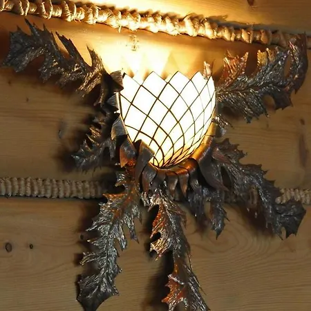 Skalny Dworek فندق 3*