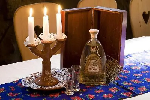 Skalny Dworek فندق 3*