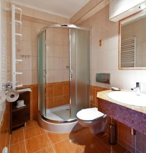 Skalny Dworek نوفه تارخ