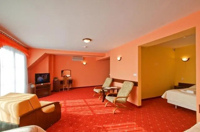 Skalny Dworek 3* نوفه تارخ