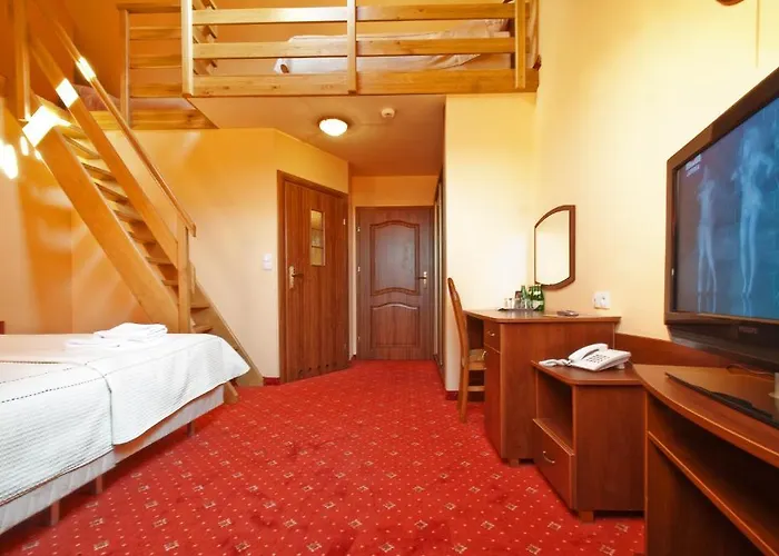 Skalny Dworek فندق نوفه تارخ