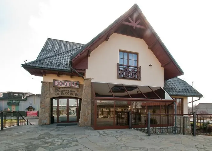 Skalny Dworek فندق نوفه تارخ