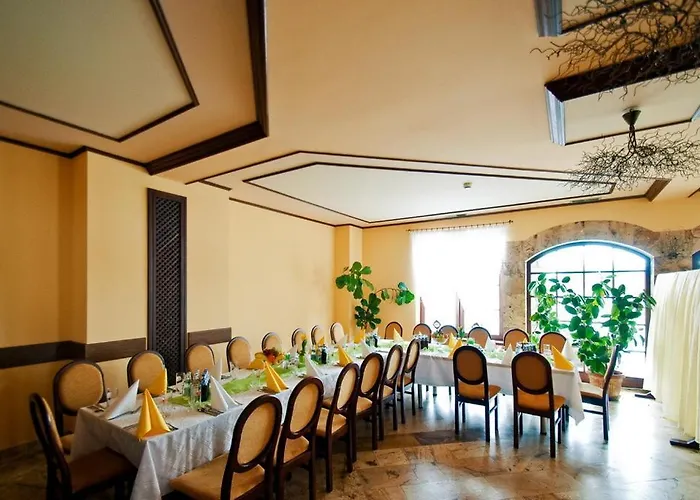 Skalny Dworek نوفه تارخ