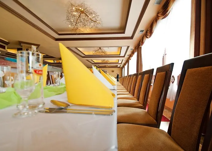 فندق Skalny Dworek نوفه تارخ